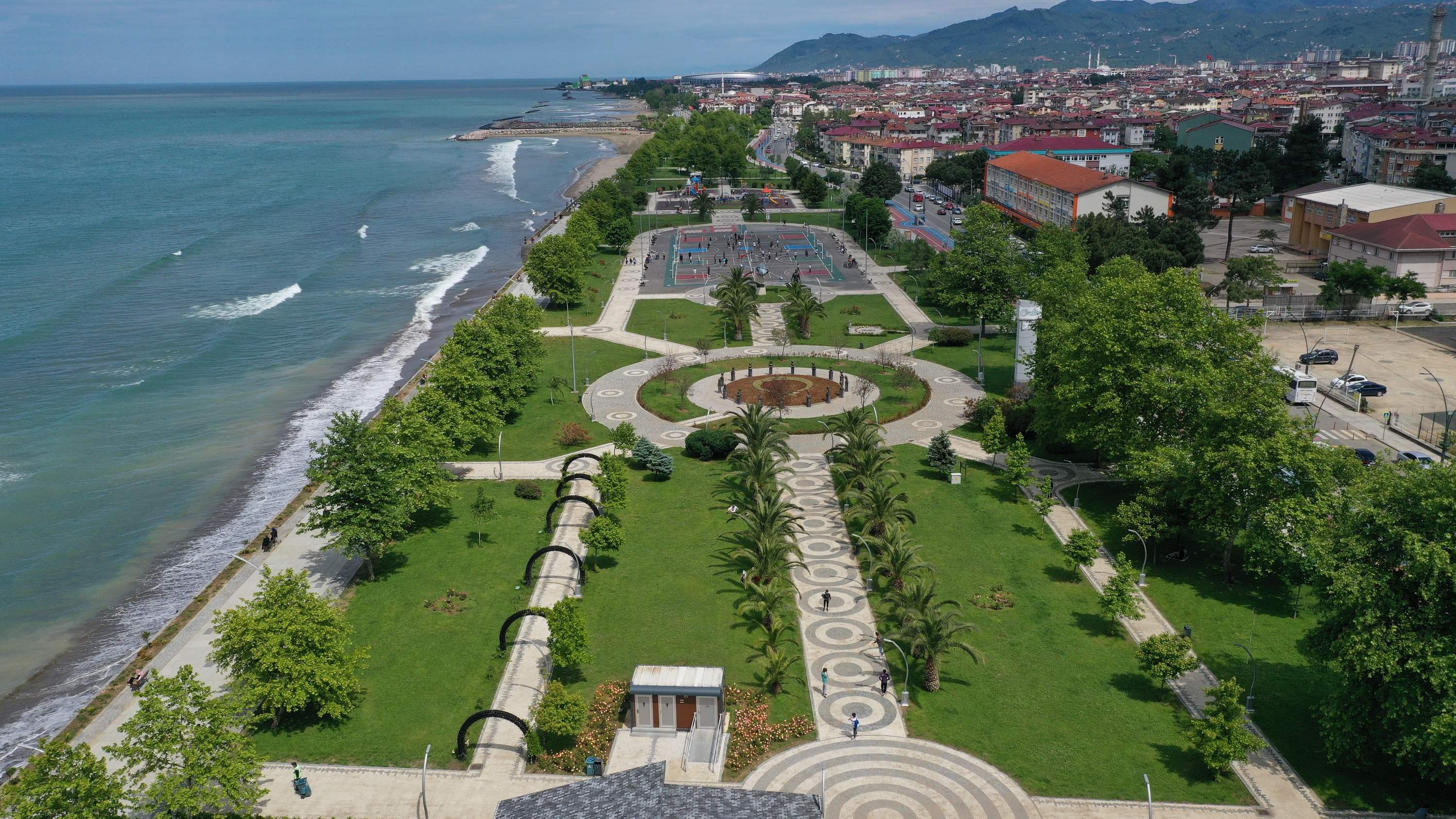 3 KUŞAĞI BİR ARAYA GETİREN PARK: TAYFUN GÜRSOY